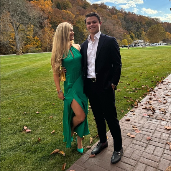 ASTR The Label emerald green midi dress cocktail - Picture 5 of 5